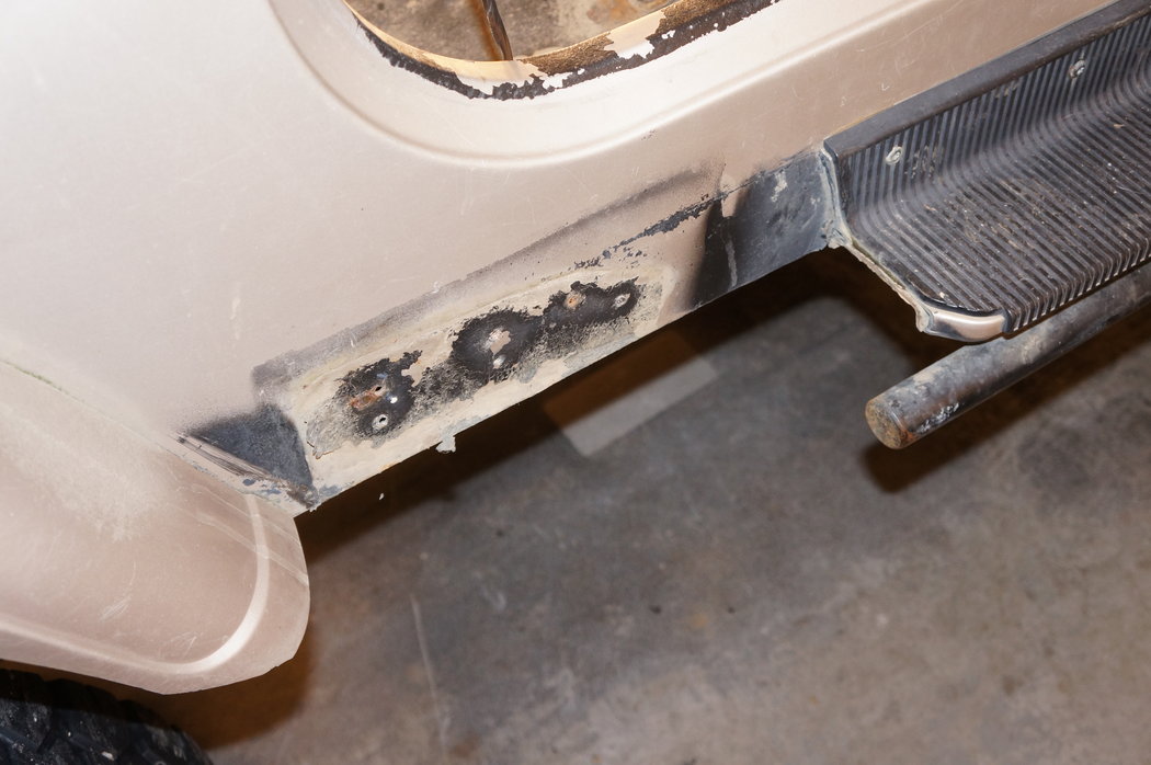 Took off those horrid ammo cans he had mounted to the side. Ive got a lot of little wholes now though, but what I think Im gonna do is spot weld the holes to fill them in and then just grind them down