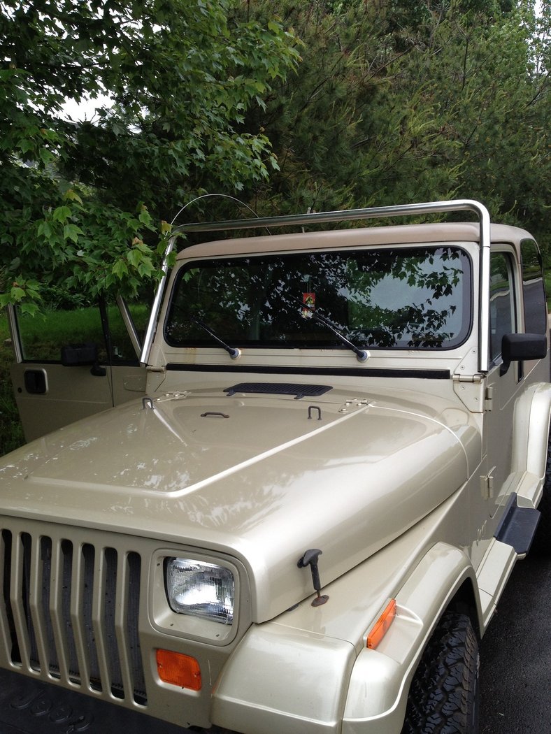 Original Mopar light bar found and installed