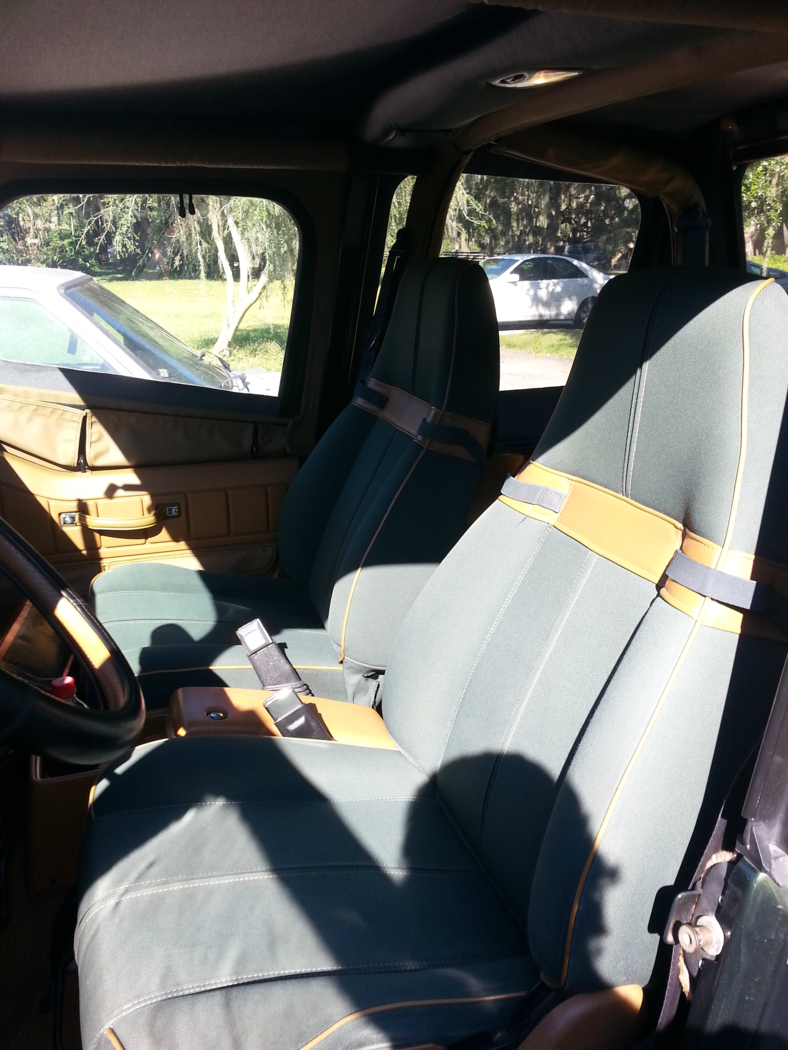 Interior_Seats.png